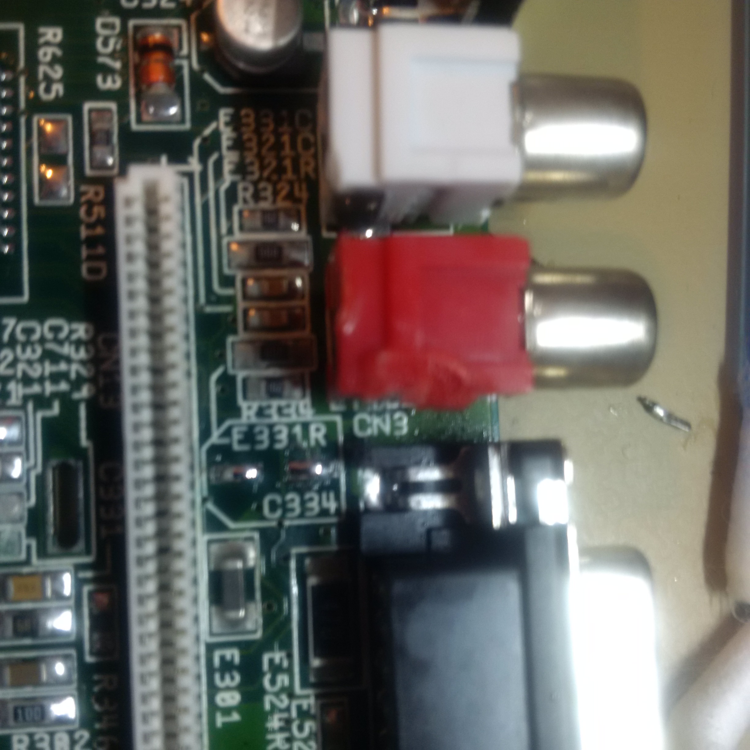 Keyboard connector with capacitor removed